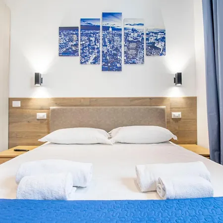 Anagnina アパート *